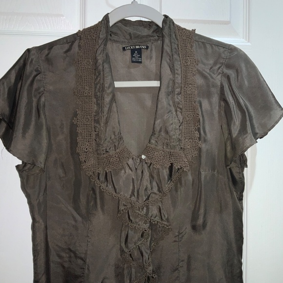 Lucky brand button front lace trim silk blouse Sz M square collar flutter sleeve - Picture 10 of 14
